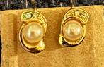 Clip oorbellen parel met goud look klein, Ophalen, Zo goed als nieuw, Goud, Overige materialen