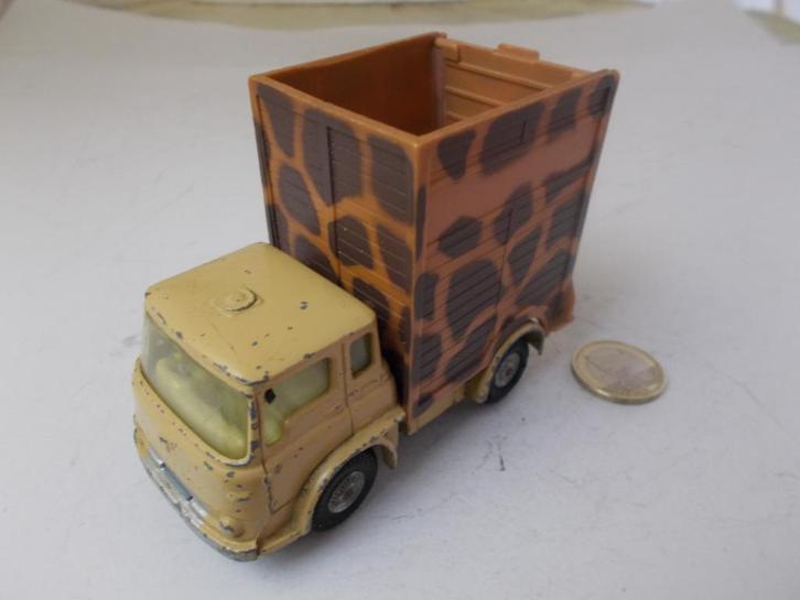1969 Corgi Toys G.S.14 DAKTARI GIRAFFE TRUCK (Opknapper), Hobby en Vrije tijd, Modelauto's | 1:43, Gebruikt, Bus of Vrachtwagen