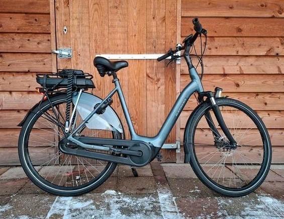 Batavus Finez elektrische damesfiets -Bosch Active Line Plus, Fietsen en Brommers, Elektrische fietsen, Gebruikt, Batavus, 51 tot 55 cm