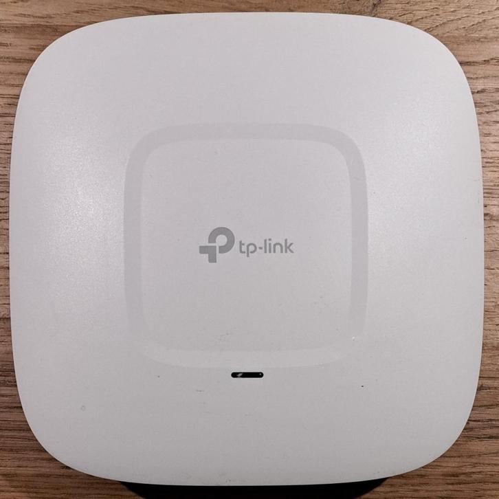 TP-Link EAP245 Access Point - PoE, Computers en Software, Accesspoints, Gebruikt, Ophalen