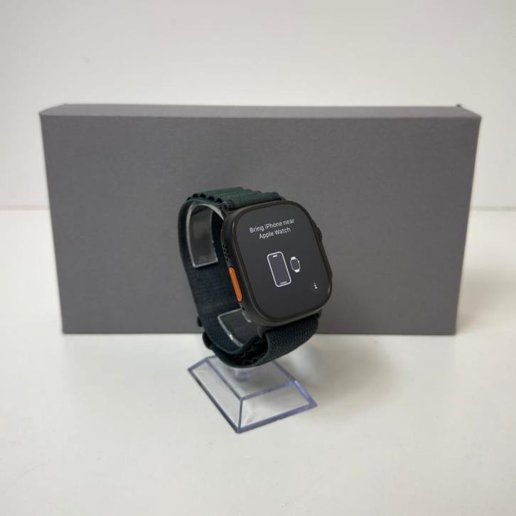 Apple Watch Ultra 2 49mm Black Ti Dark Gr Alpine M | Netjes, Sieraden, Tassen en Uiterlijk, Smartwatches, Zo goed als nieuw