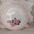 Boch rosita bord met pastelrand in roze, Antiek en Kunst, Antiek | Servies los, Ophalen of Verzenden