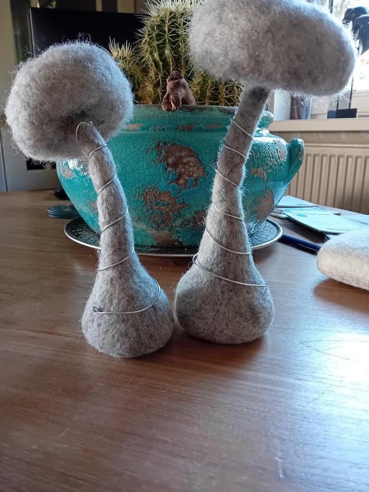 Genaaldvilte paddenstoelen, wol, naaldvilten., Hobby en Vrije tijd, Vilt, Nieuw, Figuurtje(s), Wolvilt, Ophalen of Verzenden