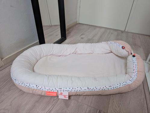 Babynestje Done by Dear roze, Kinderen en Baby's, Babywiegjes en Ledikanten, Gebruikt, Overige typen, Ophalen