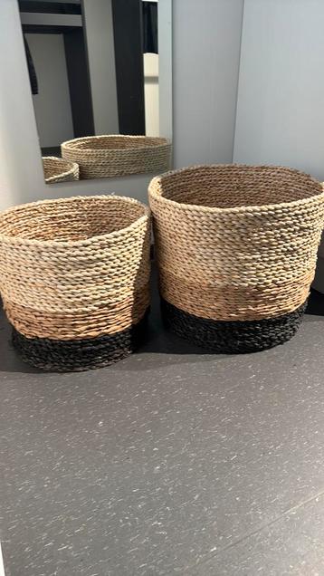 Manden decoratie sale beschikbaar voor biedingen