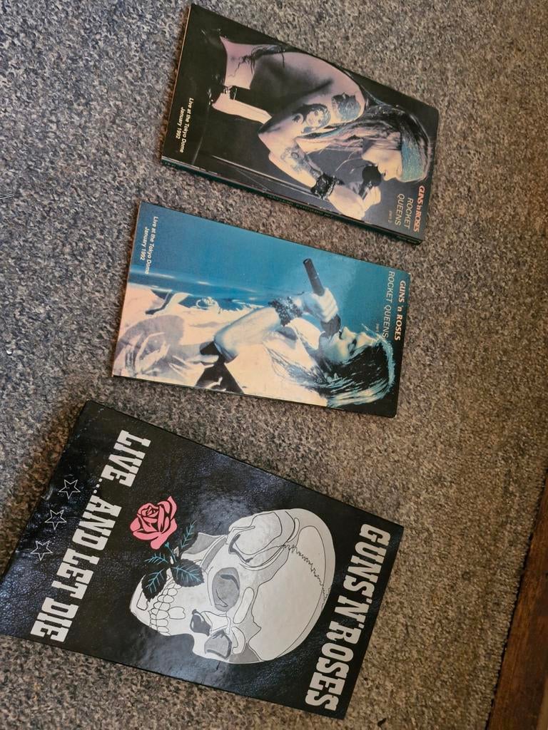 Bootleg cd's guns n roses, Ophalen of Verzenden, Zo goed als nieuw, Poprock