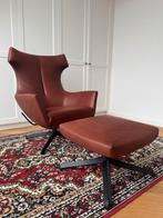 Nosto fauteuil met poef- Design on Stock cognac kleur, Huis en Inrichting, Fauteuils, Ophalen, Nieuw, 75 tot 100 cm, Metaal