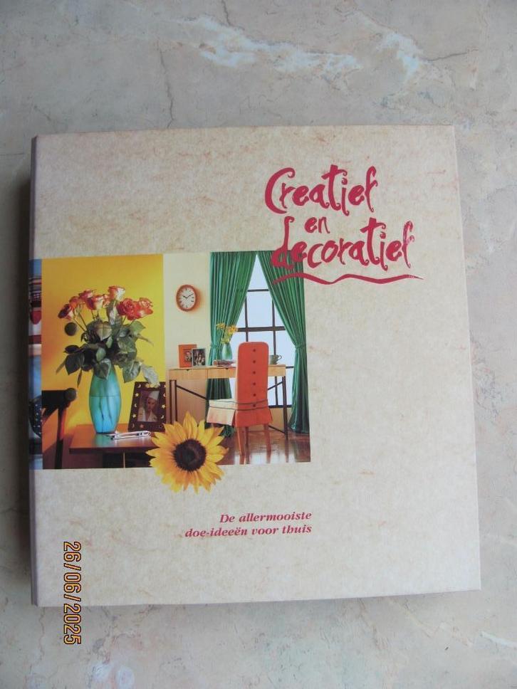 NIEUWSTAAT verzamelmap CREATIEF en DECORATIEF werkbladen, Boeken, Hobby en Vrije tijd, Zo goed als nieuw, Overige onderwerpen