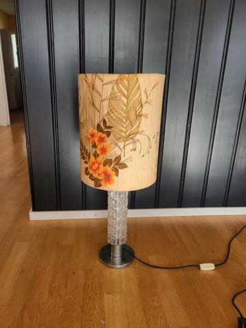 Vintage Tafellamp met Bloemmotief beschikbaar voor biedingen