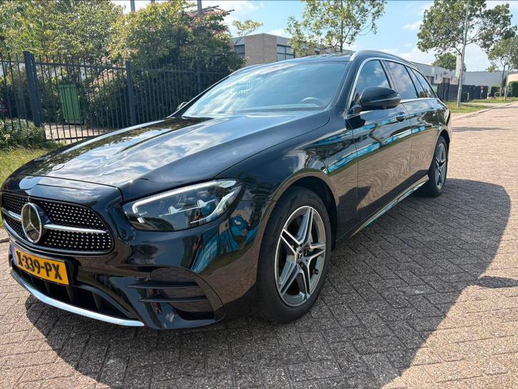 Mercedes-Benz E-Klasse E300 e 313 pk 9G-TRONIC 2022 Zwart, Auto's, Mercedes-Benz, Bedrijf, E-Klasse, 360° camera, Achteruitrijcamera