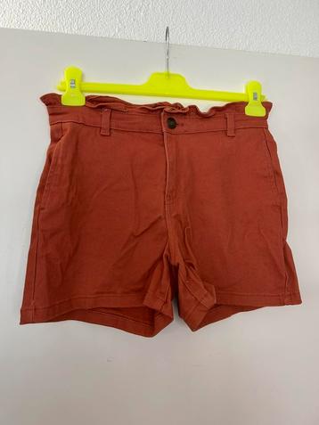 Highwaisted spijkershort merk Up2Fashion maat 38 beschikbaar voor biedingen