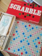 Scrabble, bordspel, Hobby en Vrije tijd, Gezelschapsspellen | Bordspellen, Een of twee spelers, Ophalen of Verzenden, Zo goed als nieuw