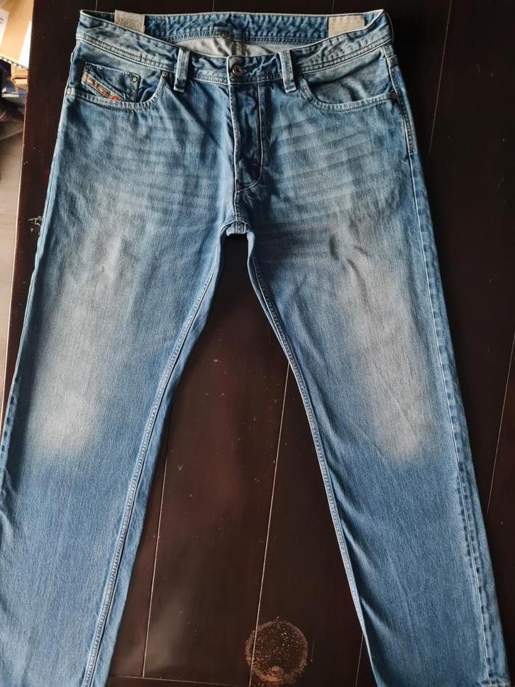 CLASSIC VINTAGE DIESEL LARKEE REGULAR STRAIGHT JEANS 36/34!!, Kleding | Heren, Spijkerbroeken en Jeans, Zo goed als nieuw, W36 - W38 (confectie 52/54)