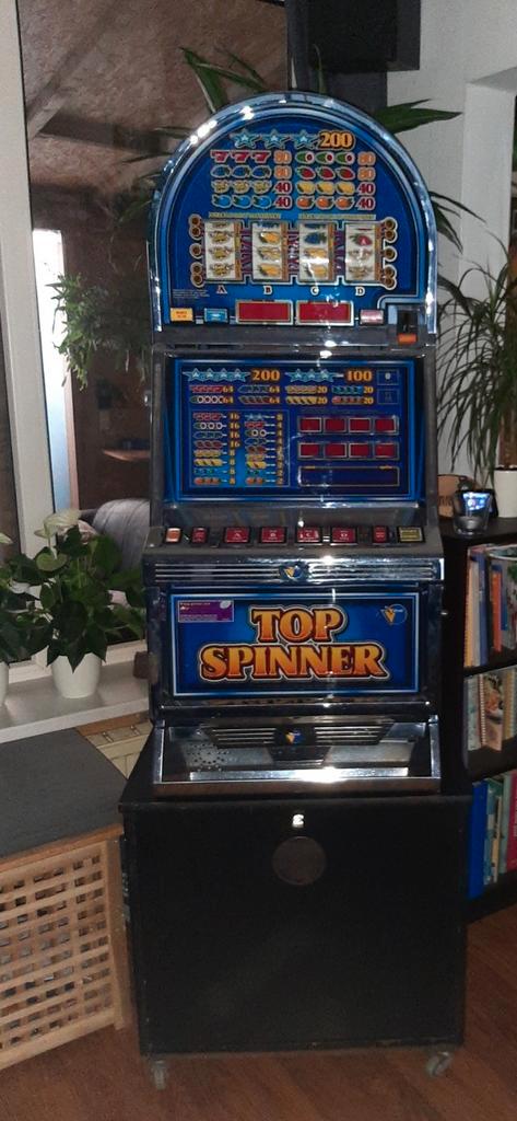 Gokkast top spinner, Verzamelen, Automaten | Gokkasten en Fruitautomaten, Gebruikt, Euro, Met sleutels, Ophalen