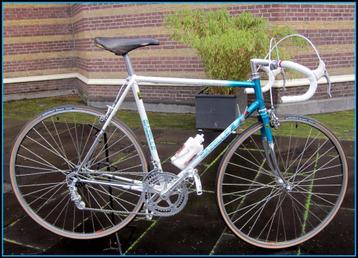 Gazelle Champion Mondial 56 NOS frame met Campagnolo Record beschikbaar voor biedingen