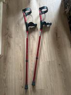 Te huur: krukken, ergonomische handgrepen en als nieuw, Ophalen