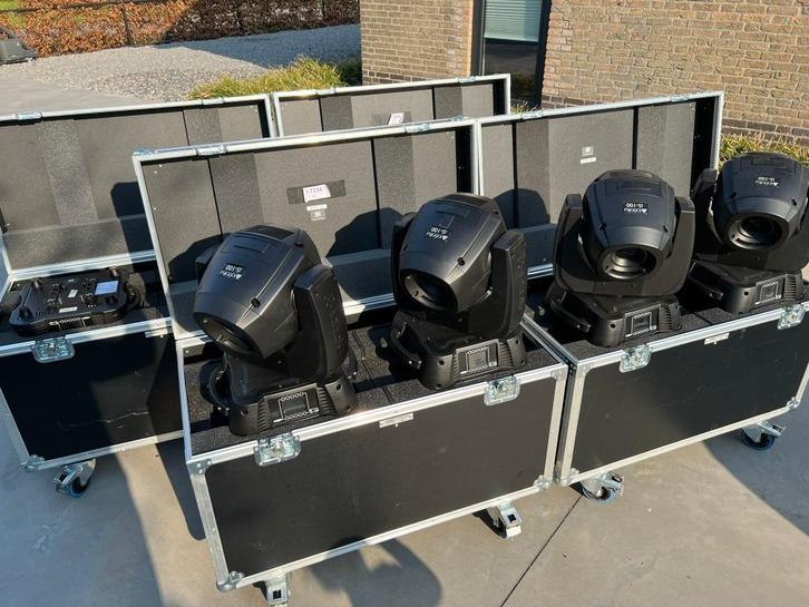 2x Showtec infinity Is-100 in flighcase   4 sets beschikbaar, Muziek en Instrumenten, Licht en Laser, Gebruikt, Licht, Geluidgestuurd
