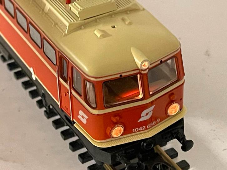 ** NIEUW ** LIMA 208190 L * E-Loc ÖBB BN 1042 636-9 208251 *, Hobby en Vrije tijd, Modeltreinen | H0, Nieuw, Locomotief, Gelijkstroom