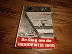 de slag om de residentie 1940 met fotos uit de strijd, Boeken, Gelezen, Ophalen of Verzenden, Tweede Wereldoorlog