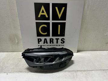 Koplamp A klasse W177 Facelift Voll LED A1779064506 links beschikbaar voor biedingen