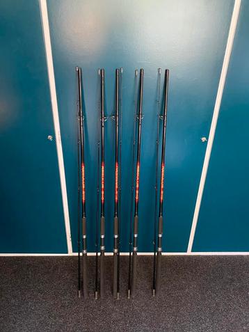 NIEUW Regulus Spinhengels 2,4m 40-80 gram (prijs per stuk) beschikbaar voor biedingen