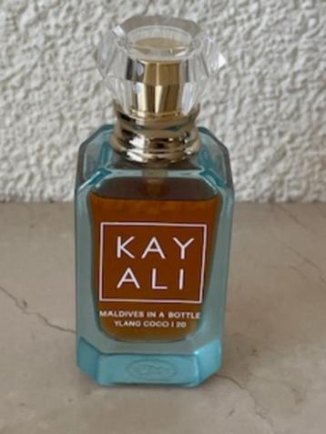 KAYALI Maldives In A Bottle Ylang Coco 20 Eau de Parfum 10ml beschikbaar voor biedingen