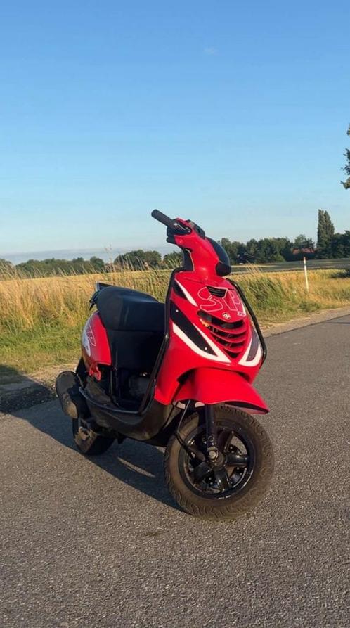 Piaggo Zip 80cc, Fietsen en Brommers, Scooters | Piaggio, Zo goed als nieuw, Zip, Ophalen