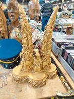 Ivoren sculptuur met Chinese figuren van kunststof, Antiek en Kunst, Ophalen of Verzenden