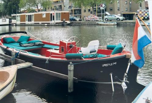 Lifestyle 740 sloep, Watersport en Boten, Sloepen, Zo goed als nieuw, 10 tot 30 pk, 6 meter of meer, Binnenboordmotor, Diesel