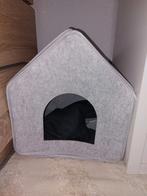 Kattenhuisje, weekje gebruikt. Met dun kussentje, Ophalen, Gebruikt