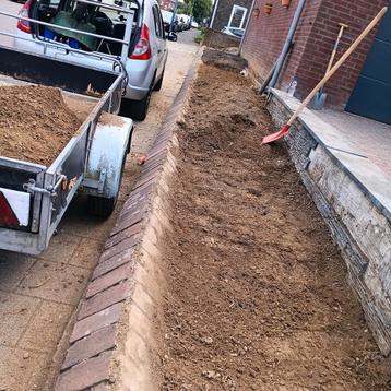 Tuinaarde beschikbaar voor biedingen