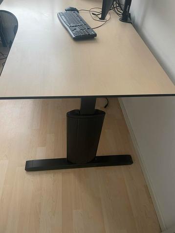 Hoekbureau met ladenblok