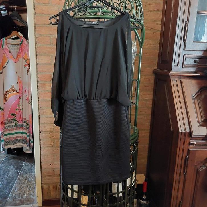 Jurkje van het merk Atmosphere.  Maat 34, Kleding | Dames, Jurken, Zo goed als nieuw, Maat 34 (XS) of kleiner, Zwart, Knielengte