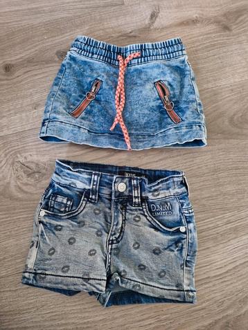 Korte broek en rokje maat 104 van Europe kids  beschikbaar voor biedingen