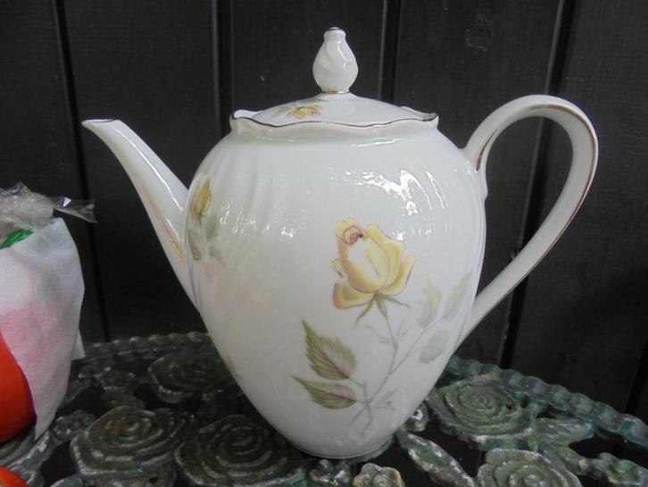 Koffiepot Winterling Bavaria FLORA met gele roos tak, Antiek en Kunst, Antiek | Servies los, Ophalen of Verzenden