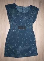 Grijze Jurk Vogelprint B.Young (44), Kleding | Dames, Maat 42/44 (L), Ophalen of Verzenden, Knielengte, Grijs