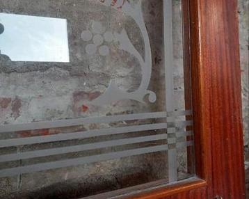 deur met geslepen glas beschikbaar voor biedingen