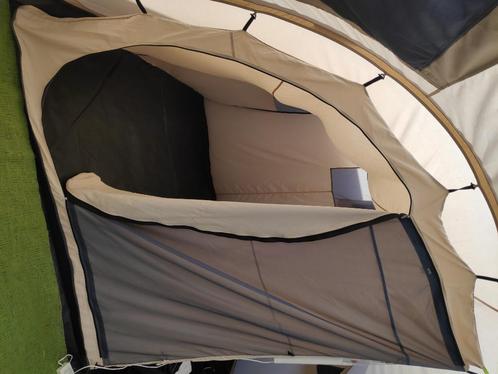Basecamp Ambato V Deluxe Tunneltent, Caravans en Kamperen, Tenten, tot en met 4, Gebruikt, Ophalen