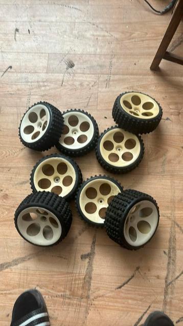 1:5 rc  wielen beschikbaar voor biedingen