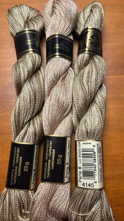 DMC perlé borduurkatoen, dikte 5, 25 gram streng, Hobby en Vrije tijd, Borduren en Borduurmachines, Nieuw, Borduurgaren of Zijde