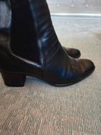 Korte zwarte laarsjes zwart mt 36 leuk hakje, Zwart, Lage of Enkellaarzen, Ophalen of Verzenden, Onbekend