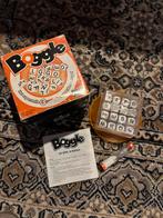 Boggle Compleet met Zandloper - Woordspel, Een of twee spelers, Ophalen of Verzenden, Zo goed als nieuw