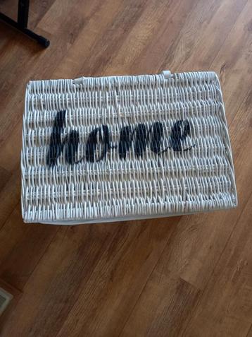 Rieten Mand met Deksel - Home Design beschikbaar voor biedingen