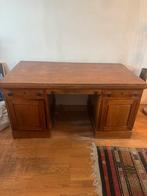 Antiek massief houten bureau met originele bijpassende stoel, Ophalen