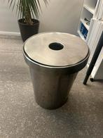 Prullenbak / rubbish bin, Huis en Inrichting, Woonaccessoires | Prullenbakken, 40 liter of meer, Ophalen, Gebruikt, Minder dan 50 cm