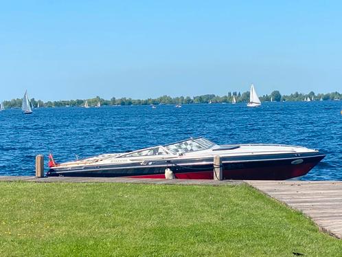 Four Winns 241 liberator, Watersport en Boten, Speedboten, Zo goed als nieuw, 6 meter of meer, Benzine, 200 pk of meer, Polyester