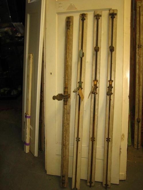 Serie antieke messing pomp-espagnoletten, lang 145 cm € 125, Huis en Inrichting, Woonaccessoires | Overige, Nieuw, Ophalen