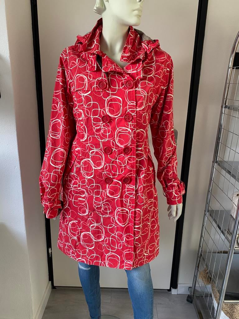 Mooie trenchcoat jas van happy rainy days maat M, Ophalen of Verzenden, Zo goed als nieuw, Maat 38/40 (M), Rood
