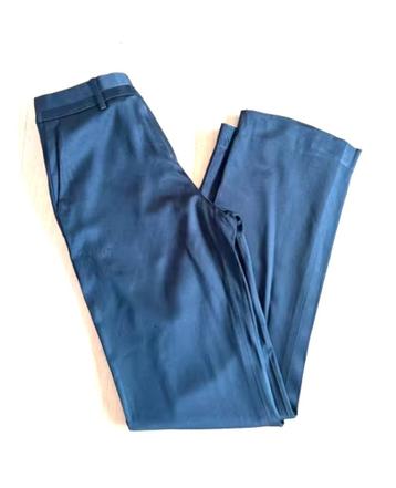 CALVIN KLEIN Zwarte mooie broek mt 36 nieuwstaat CHCS beschikbaar voor biedingen