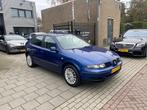 Seat Leon 1.6-16V Stella Trekhaak Airco NAP APK 1 Jaar, Auto's, Voorwielaandrijving, Gebruikt, 4 cilinders, Metallic lak